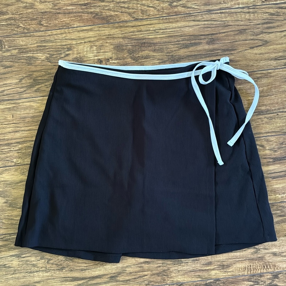 NWOT All Access by Bandier Black Ribbed Tennis Skort